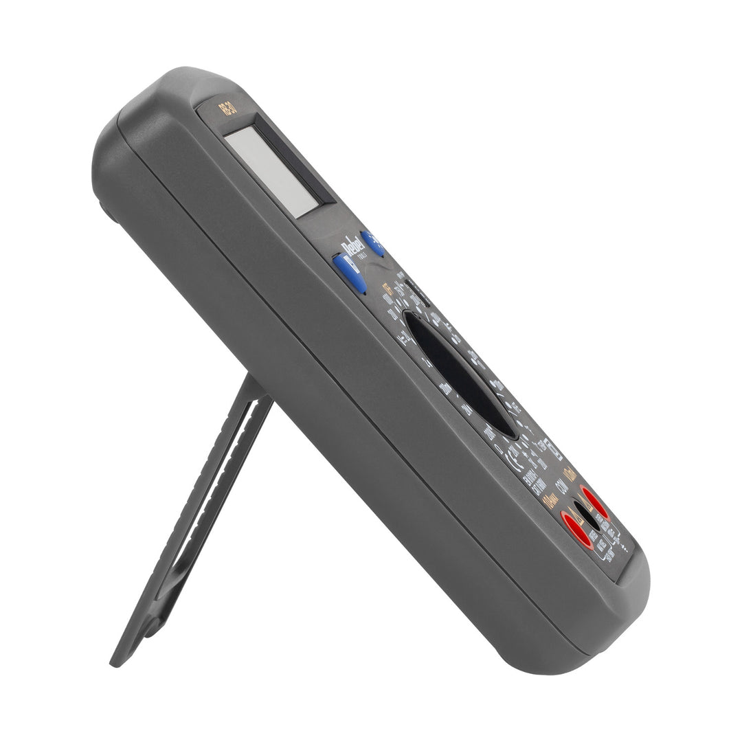 Il misuratore universale Rebel Tools RB-30D include puntali