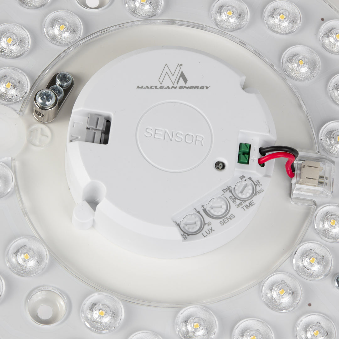 Lampada a sensore LED da soffitto Maclean, sensore a microonde 5,8GHz, 4000K, 12W, 950lm, IP44, MCE347