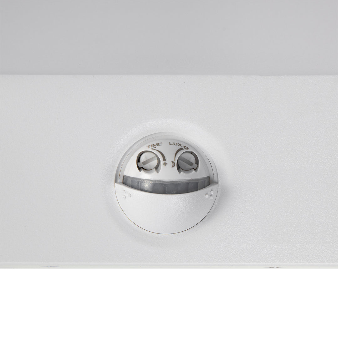 Lampada LED con sensore di movimento PIR, e sensore crepuscolare bianco, 15W, IP65, 1560lm, bianco neutro (4000K) MCE344 W