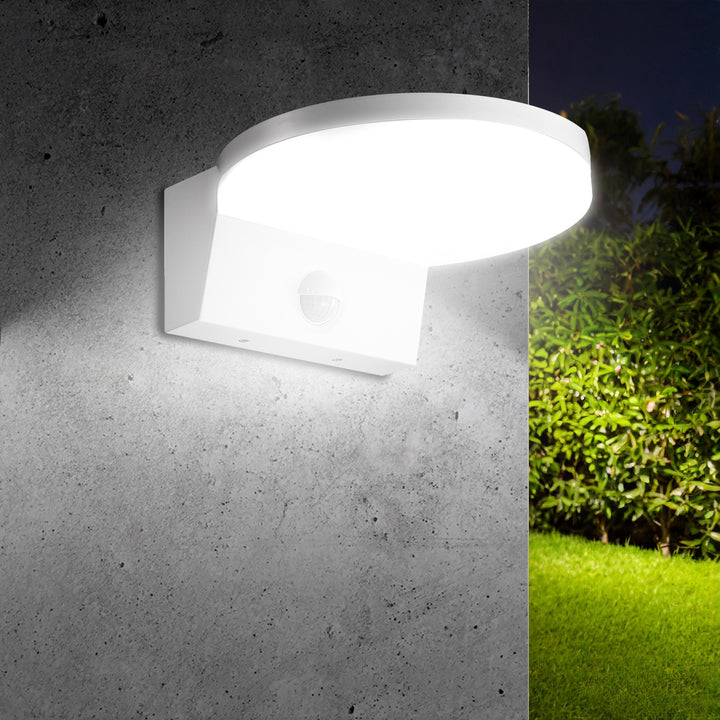 Lampada LED con sensore di movimento PIR, e sensore crepuscolare bianco, 15W, IP65, 1560lm, bianco neutro (4000K) MCE344 W