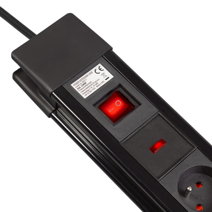 Multipresa elettrica 8 posti MCE11 Maclean Sistema di protezione