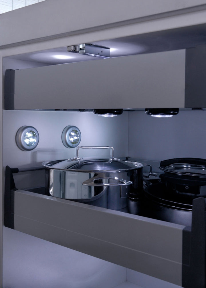 Lampada 6 x LED Adesiva Super Bright Stick and Click Argento Maclean MCE27