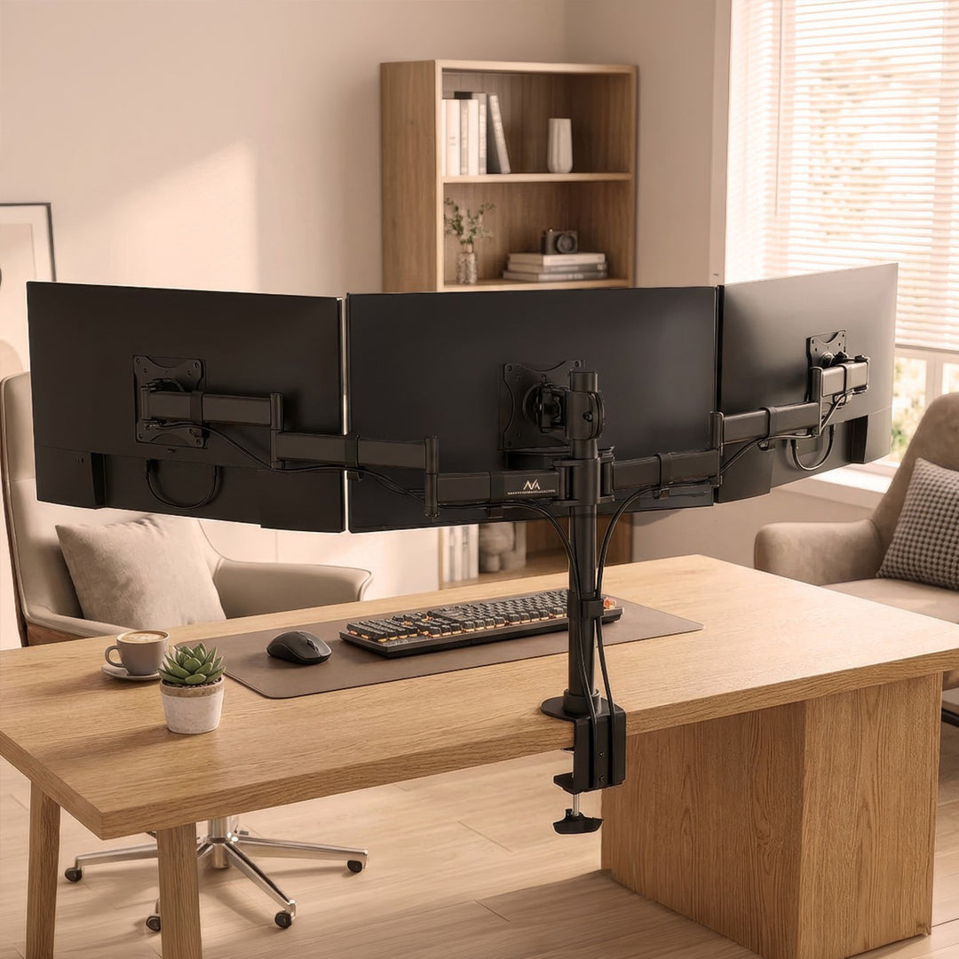 Supporto Da Tavolo Per Tre Monitor 13"-27" 8kg, Vesa 75x75 e 100x100 Maclean MC-691