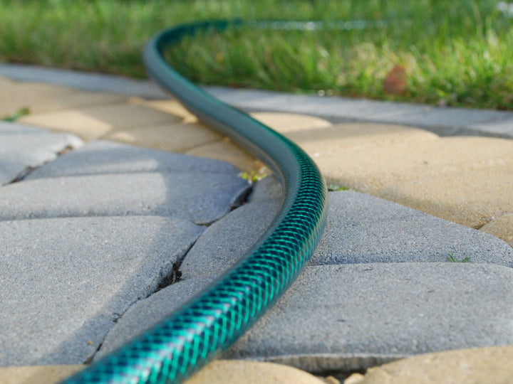 Tubo da giardino Cellfast, 3 veli, treccia incrociata in poliestere, 3/4" 30 m, economico
