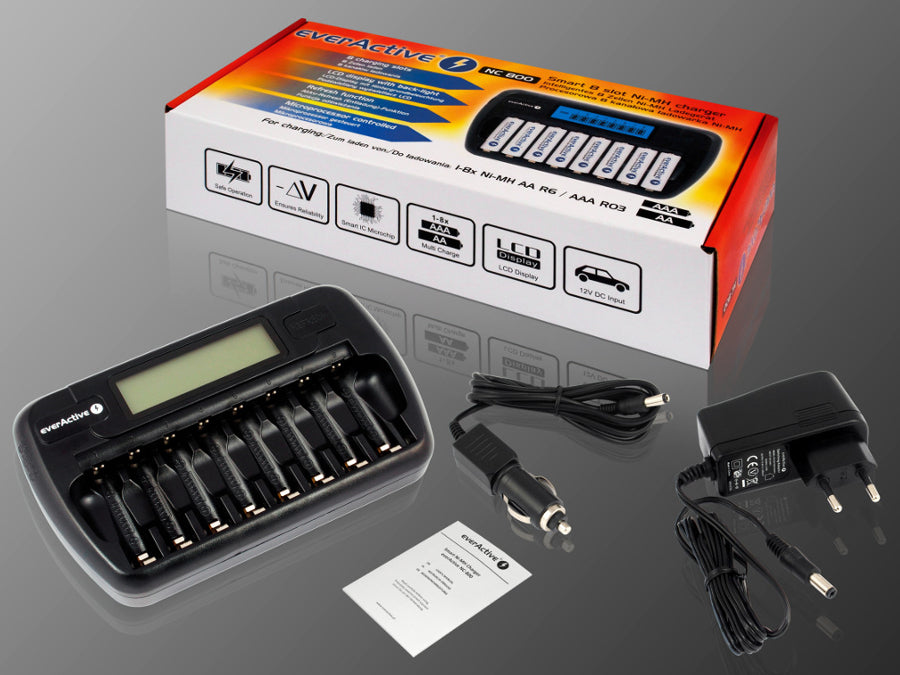 Caricabatterie professionale everActive NC-800 da 8 batterie
