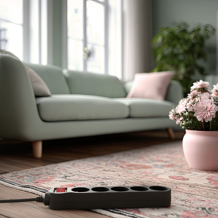 Ciabatta elettrica Maclean Energy MCE183 Cavo di prolunga a 5 prese con interruttore