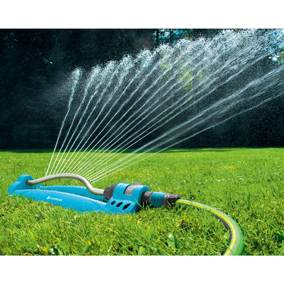 Lo spruzzatore full surface Cellfast Turbo è molto conveniente in giardino