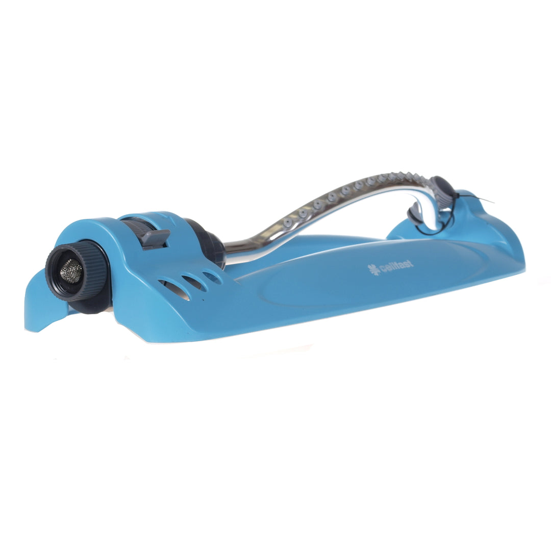 Lo spruzzatore full surface Cellfast Turbo è molto conveniente in giardino