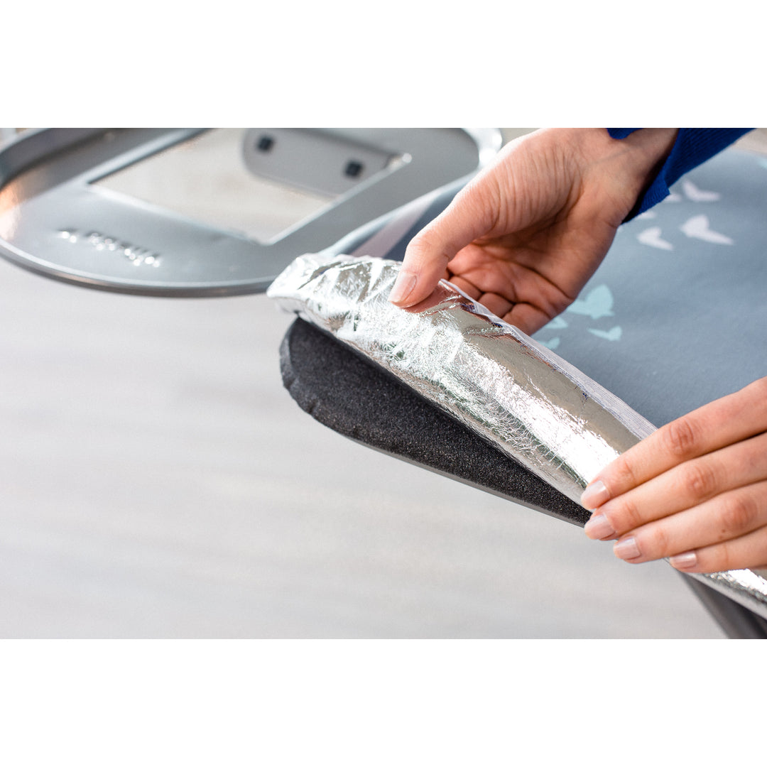 Tavola da stiro Total Reflect Plus con rivestimento metallico al 100%