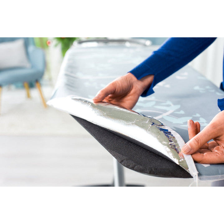 Tavola da stiro Total Reflect Plus con rivestimento metallico al 100%