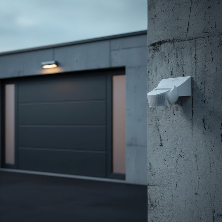 Sensore di movimento a infrarossi con telecomando IP65, max 800 W (lampadina), max 1200 W (LED) MCE241 Maclean Energy