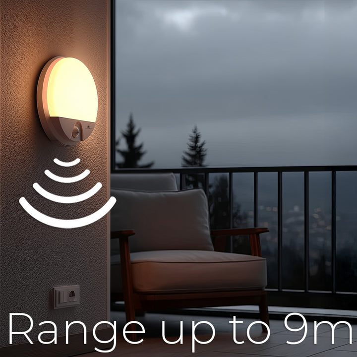 Lampada a LED con sensore di movimento a infrarossi MCE291 W 1100lm 15W IP54 Maclean Energy bianco