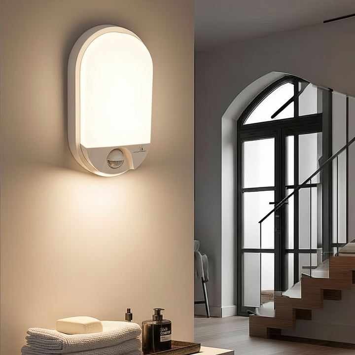 Lampada LED con sensore di movimento a infrarossi MCE340 W 1100lm 15W IP54 Maclean Energy bianco, bianco naturale (4000K)