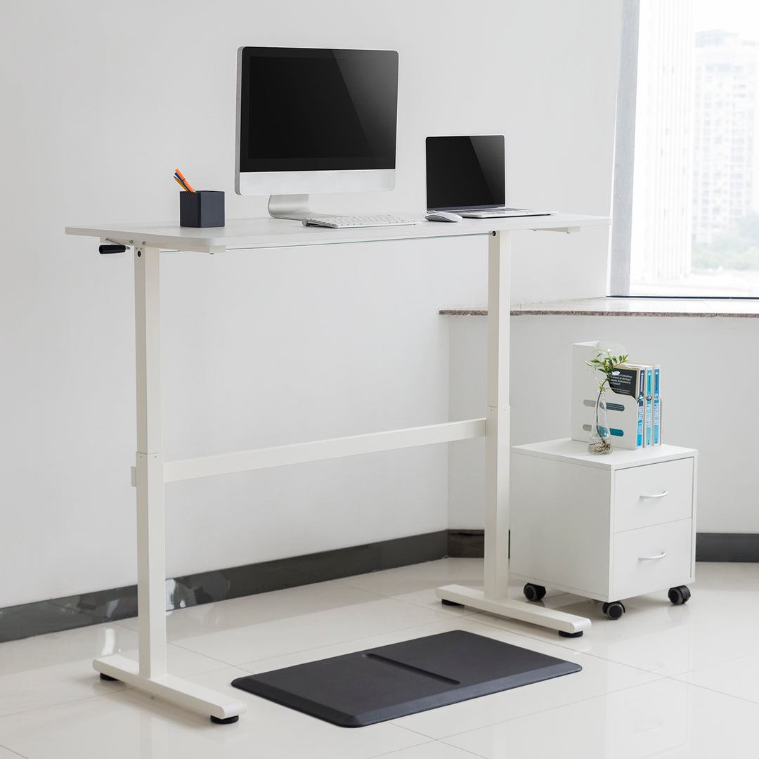 Scrivania manuale regolabile in altezza Ergo Office, max 40 kg, altezza massima 117 cm, con piano di lavoro sit/stand, ER-401 W