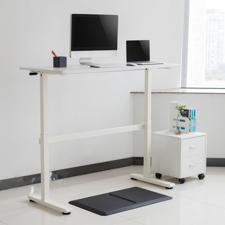 Scrivania manuale regolabile in altezza Ergo Office, max 40 kg, altezza massima 117 cm, con piano di lavoro sit/stand, ER-401 W