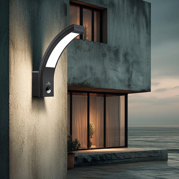 Lampada LED con sensore di movimento Maclean, sensore di movimento PIR, nero, 10W, IP54, 750lm, bianco neutro (4000K) MCE244 B
