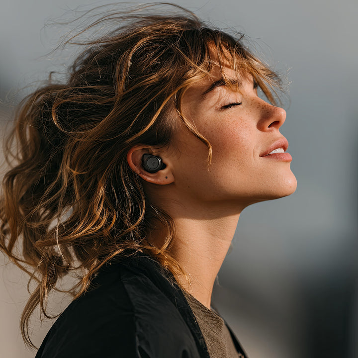 Audiocore Cuffie intrauricolari Bluetooth TWS con stazione di ricarica e microfono integrato Tecnologia touch Auricolari wireless True Wireless Stereo Scatola di ricarica BT5.1 con display nero