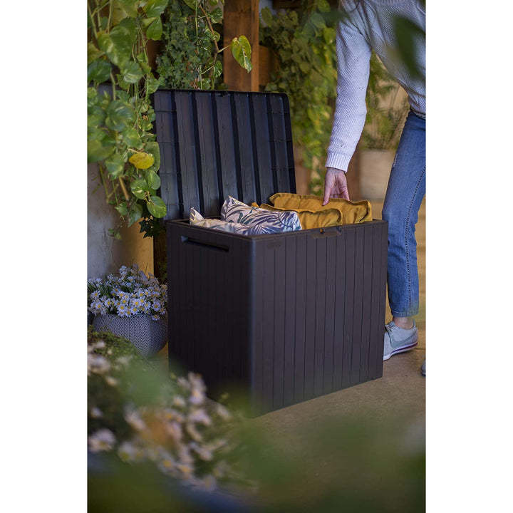 Box da giardino Keter resistente alle basse temperature e ai raggi UV City Storage Box 113L