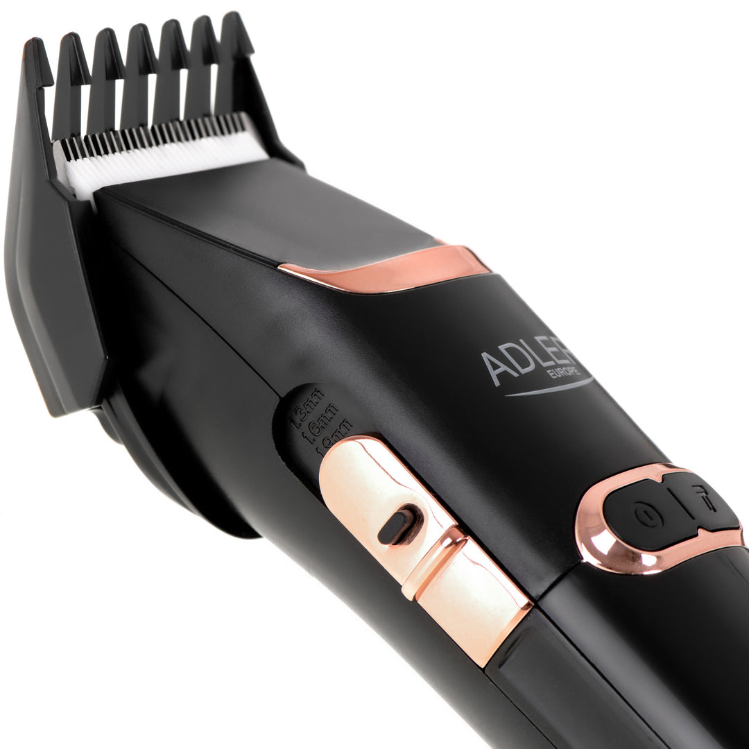 Tagliacapelli Adler, display LCD, 40W, AD 2832