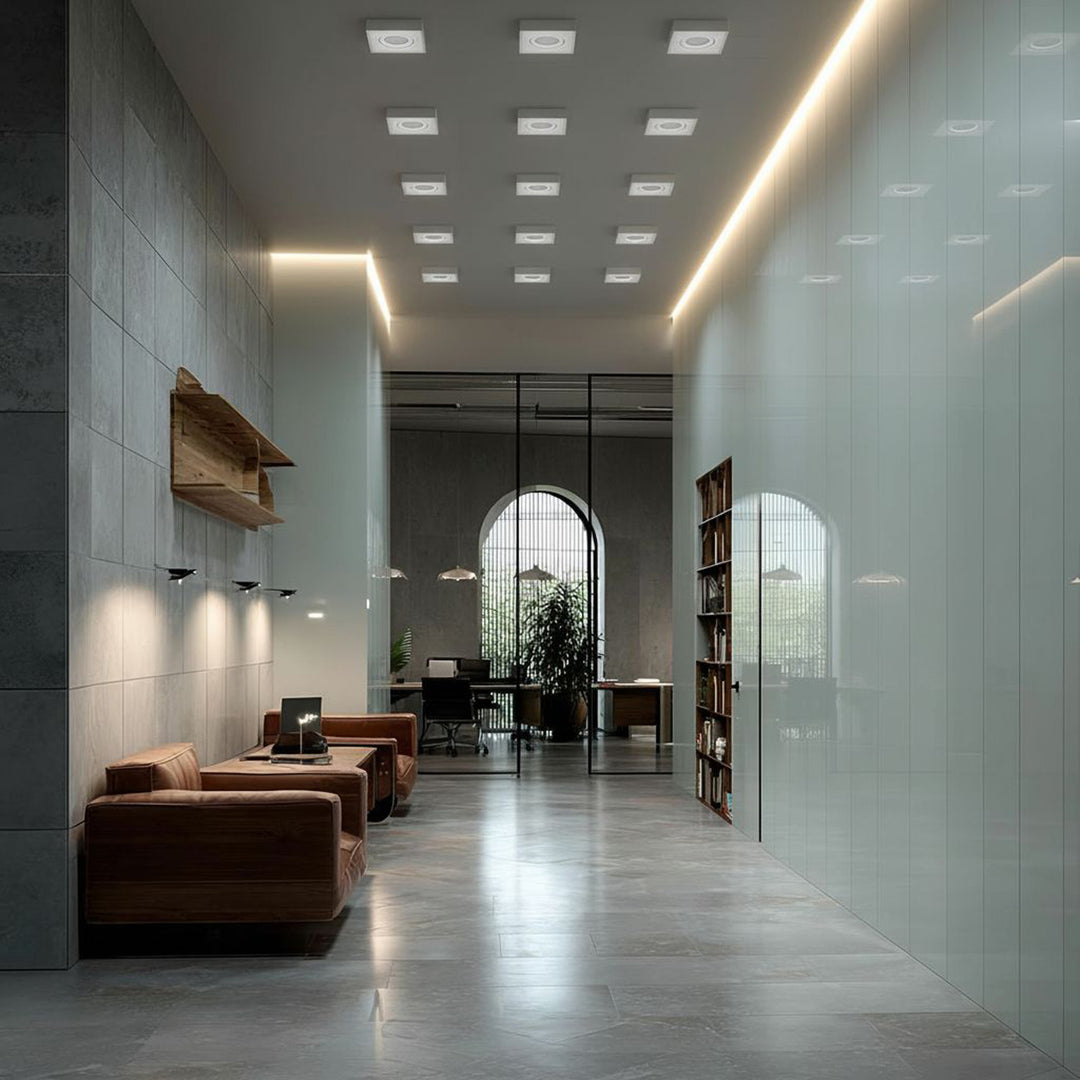 Maclean spot plafone, per sorgenti luminose MR16 / GU10, bianco, 94x94x32mm, quadrato, alu, MCE464 W