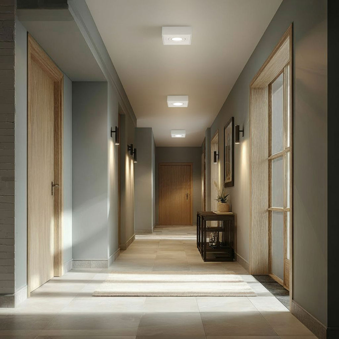 Maclean spot plafone, per sorgenti luminose MR16 / GU10, bianco, 94x94x32mm, quadrato, alu, MCE464 W