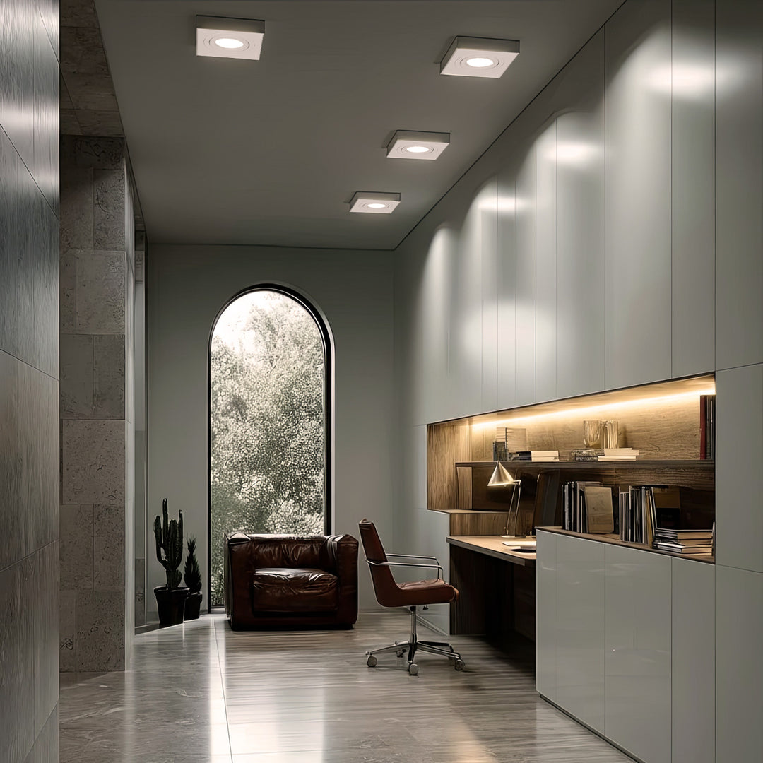 Maclean spot plafone, per sorgenti luminose MR16 / GU10, bianco, 94x94x32mm, quadrato, alu, MCE464 W