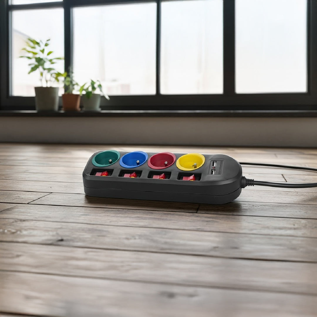 Ciabatta elettrica Maclean, cavo di prolunga a 4 prese + 2xUSB, con interruttori, 250VAC/10A, 2,1A 5V, 1,5m, nero, MCE229 B