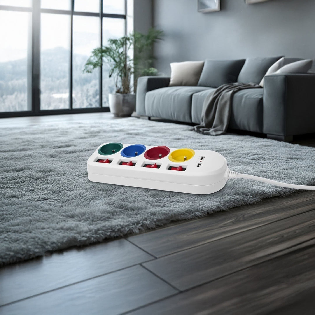 Ciabatta elettrica Maclean, cavo di prolunga a 4 prese + 2xUSB, con interruttori, 250VAC/10A, 2,1A 5V, 1,5m, bianco, MCE229 W