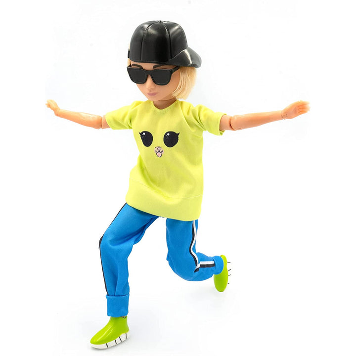 Bambola Influ Heroes Pawel Malinowski da 30 cm con accessori