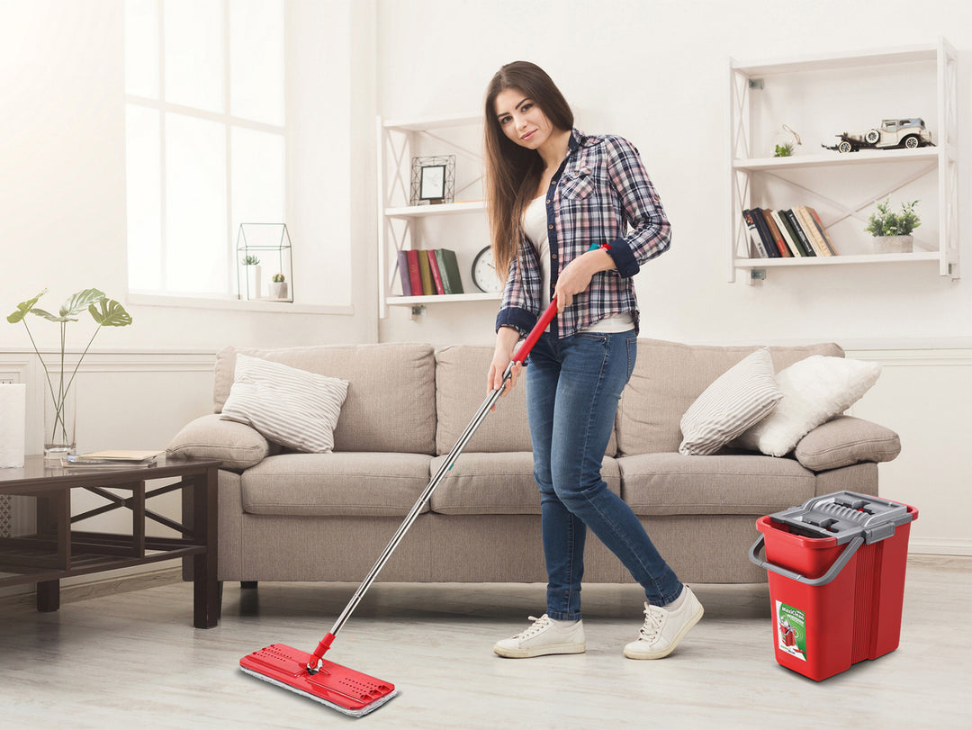 Secchio automatico per mop piatti+3 inserti in microfibra