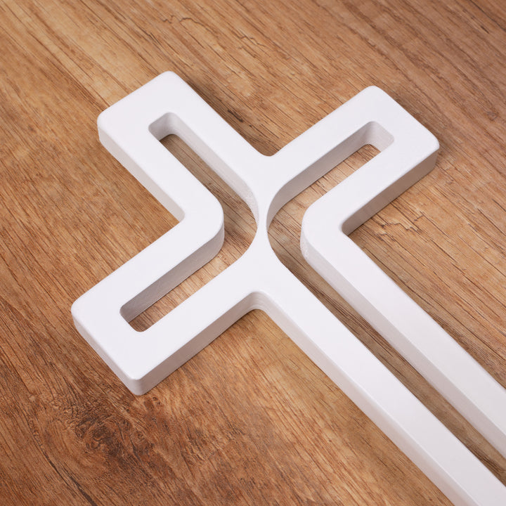 Croce moderna sospesa  in legno, colore bianco 18x12x1,5 cm