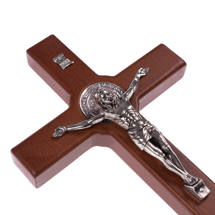 Croce di San Benedetto in legno con pasqua, colore marrone  18x10x1,8cm
