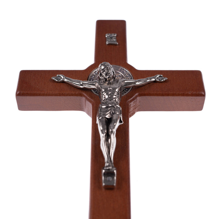 Croce di San Benedetto in legno con pasqua, colore marrone  18x10x1,8cm