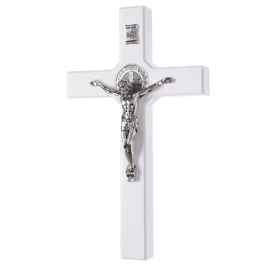 Croce di legno di San Benedetto appesa con pasquac colore bianco 18x10x1,8cm