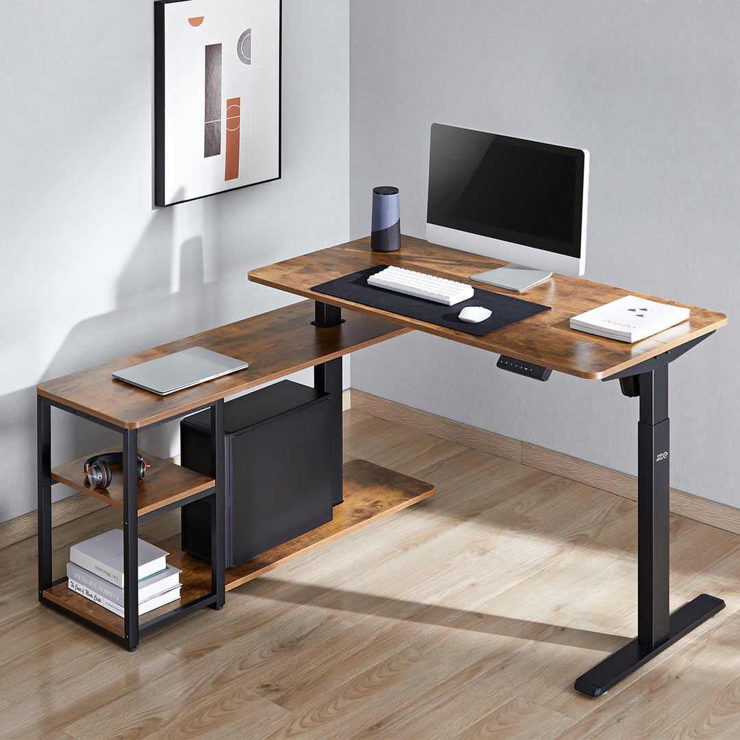 Scrivania elettrica sollevabile Ergo Office, altezza massima 121 cm, peso massimo 70 kg, con piano d'appoggio e ripiani, per stare in piedi e seduti, marrone rustico, ER-450, 2 parti