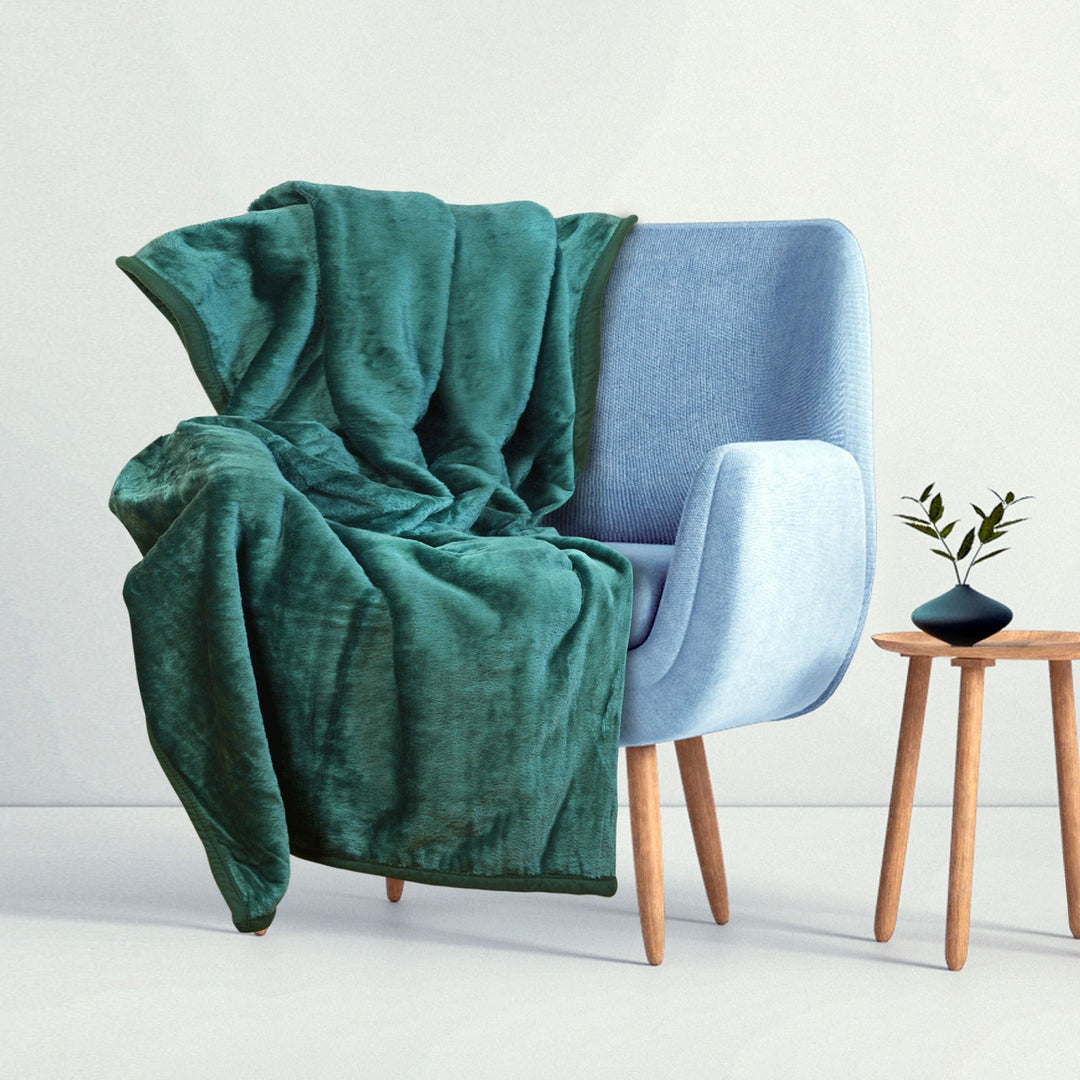 Coperta acrilico 100%, peso: 570 g/m2 Coperta liscia in fibre di alta qualità (160 x 200 cm, verde)
