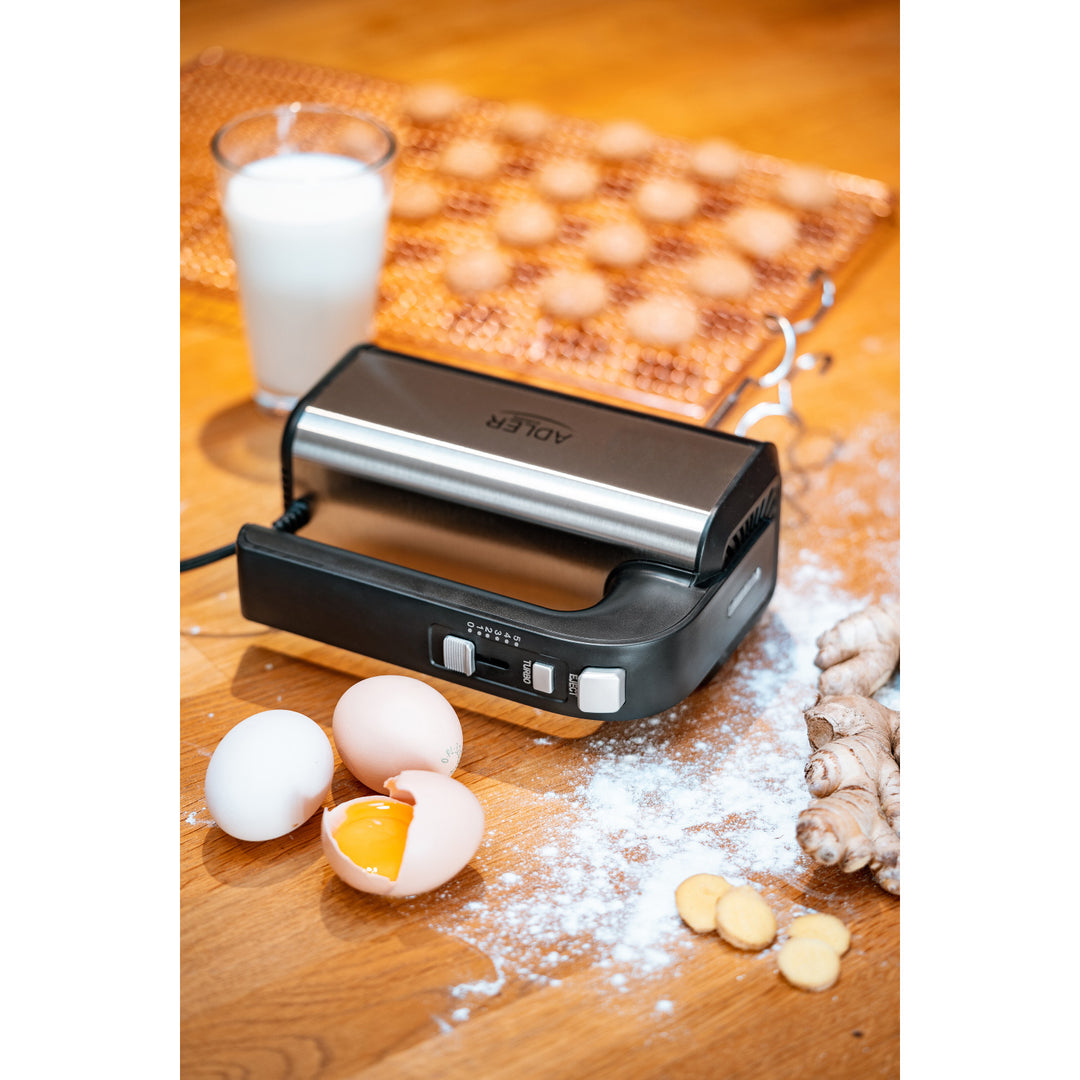 Sbattitore elettrico Handmixer Adler, 5 velocità, 800 W, funzione Turbo, AD 4225