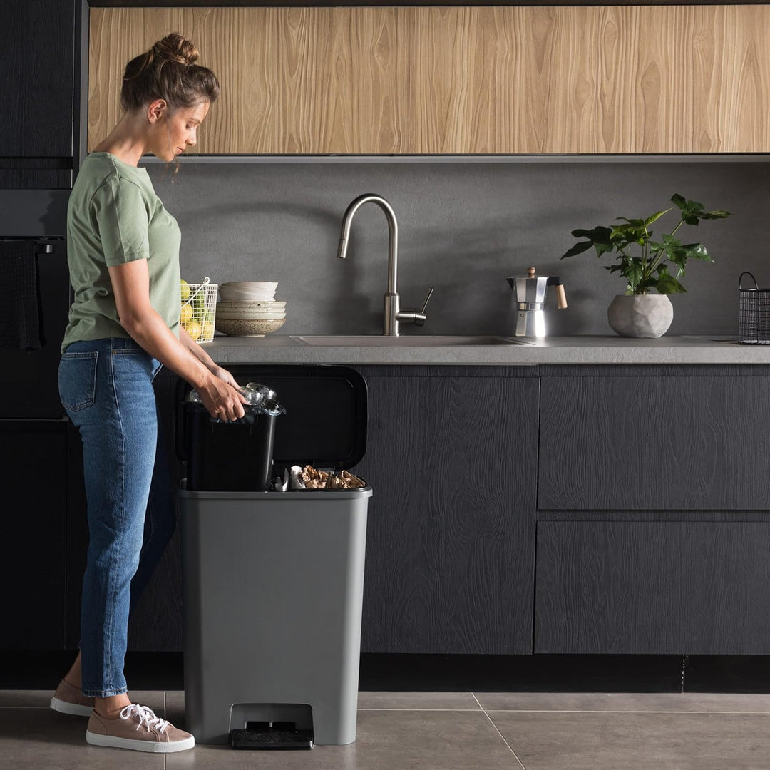 Cestino Curver, con pedale, capacità 2x23 l, Compatta Duo