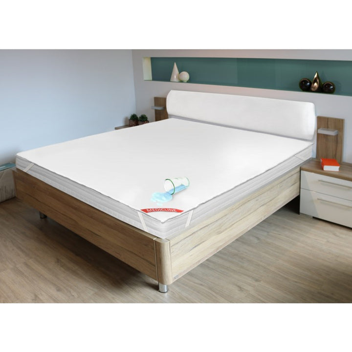 AIO FACTORY Ecco 140x200cm coprimaterasso impermeabile, liscio con elastico AIO FACTORY Ecco 140x200cm bianco