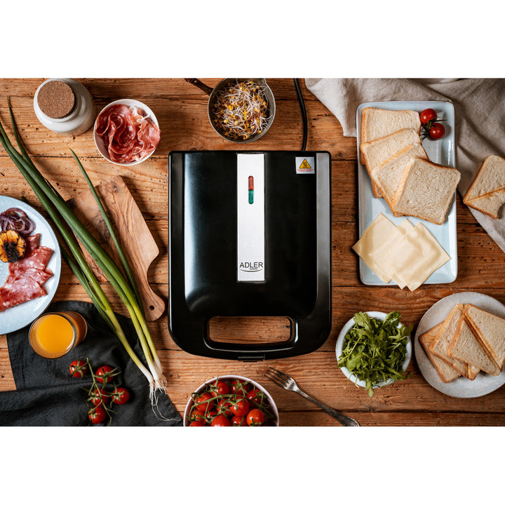 Adler AD 3055 nero 2000 Watt per 4 panini