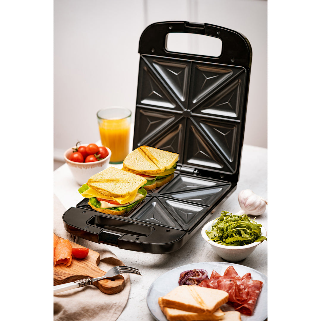Adler AD 3055 nero 2000 Watt per 4 panini