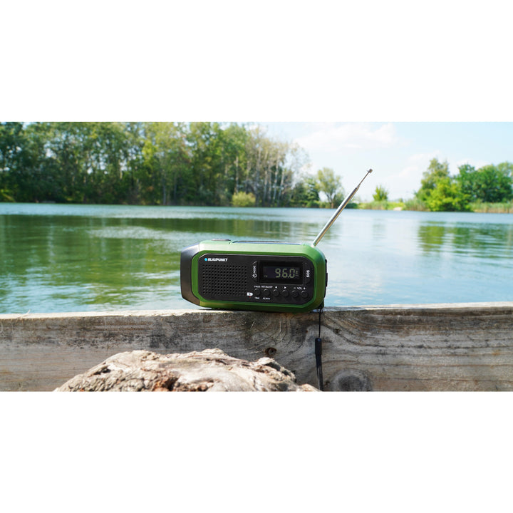 Radio Blaupunkt a rete/batteria, torcia a LED, indicazione SOS, antenna, ER20