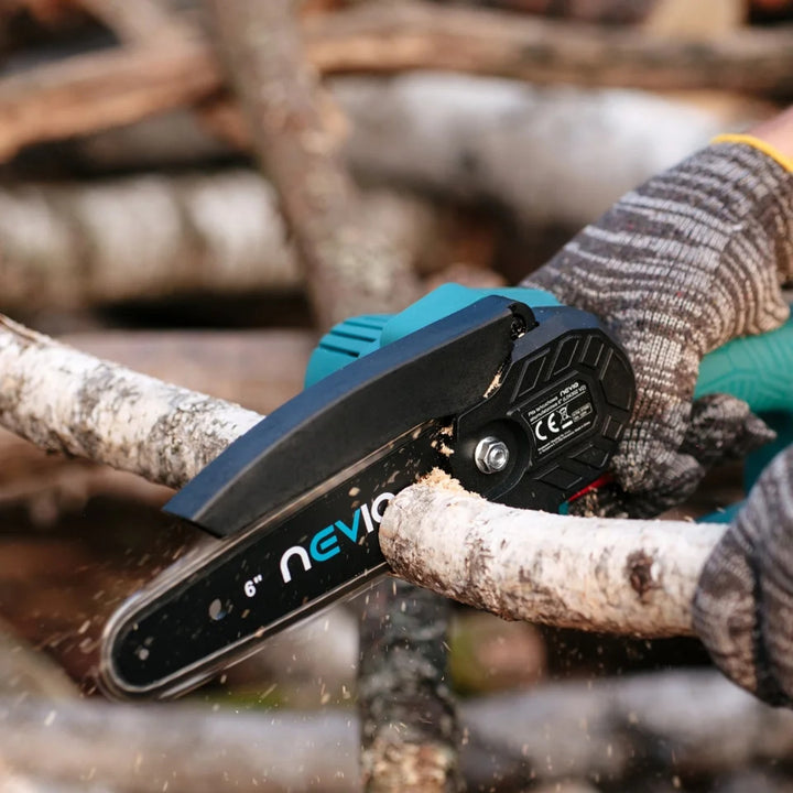 Motosega a batteria NEVIQ, barra da 6'', 200W, batteria Li-ion 1,5 Ah, L04302