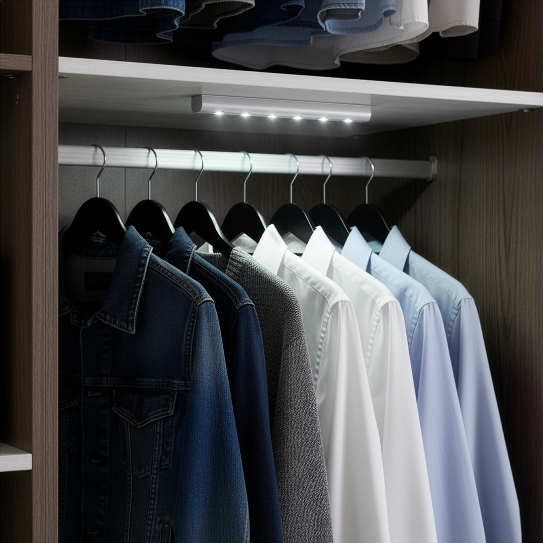 Lampada da cucina Maclean 6LED sottopensile, oblunga, con sensore di movimento, 5xAA, MCE123 + 5x batteria alcalina AAA Varta Industrial