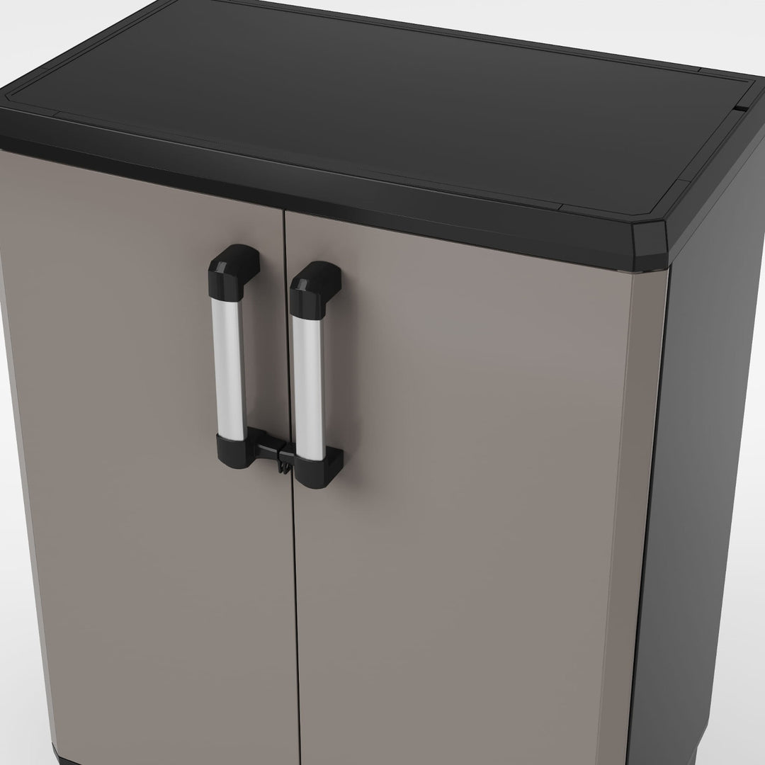 Armadio basso Keter, ripiani regolabili, struttura rinforzata, colore: grigio/nero, Pro