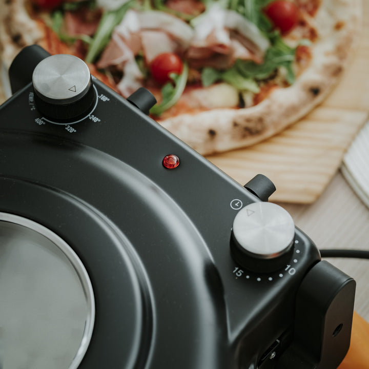 Forno per pizza Adler, regolazione della temperatura fino a 400 °C, pietra ceramica, due resistenze, AD 6314