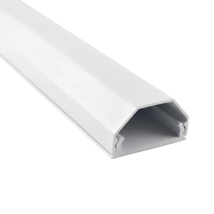 Profilo di copertura in alluminio per cavi Maclean, 33x18x750 mm, bianco, MCTV-897 W