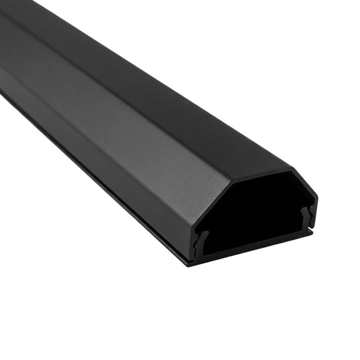 Profilo di copertura in alluminio per cavi Maclean, 33x18x750 mm, nero, MCTV-897 B
