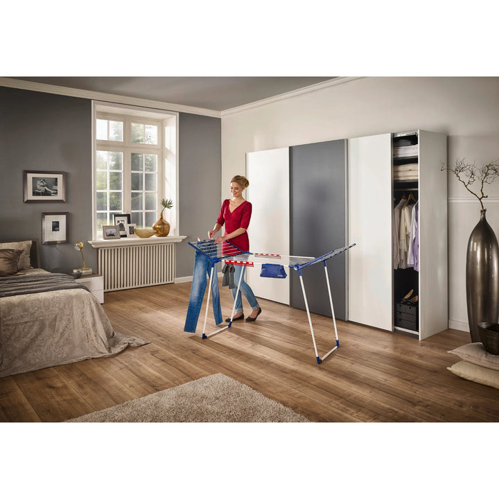 Stendibiancheria Pegasus 180 Solid Plus Leifheit, lunghezza dei fili 18 m, gambe parallele stabili, resistente alle intemperie, 2 ganci per biancheria, 81510