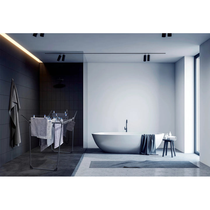 Stendibiancheria Pegasus 180 Solid Black Leifheit, lunghezza dei fili 18 m, gambe parallele stabili, resistente alle intemperie, 2 ganci per biancheria, 81589
